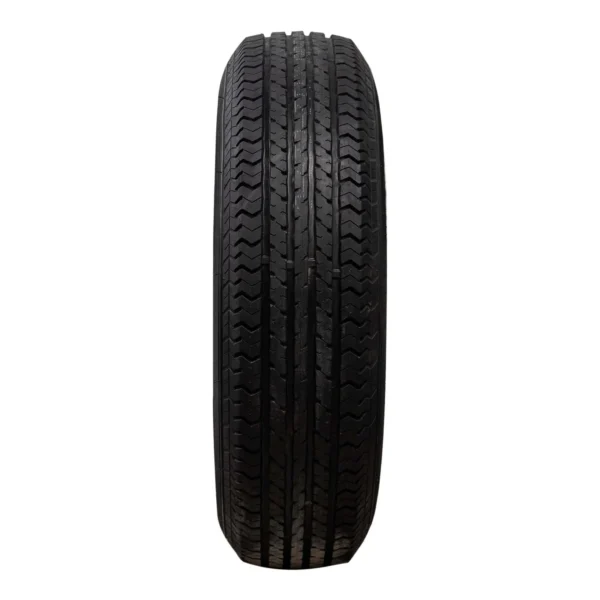 235 80r16 tread